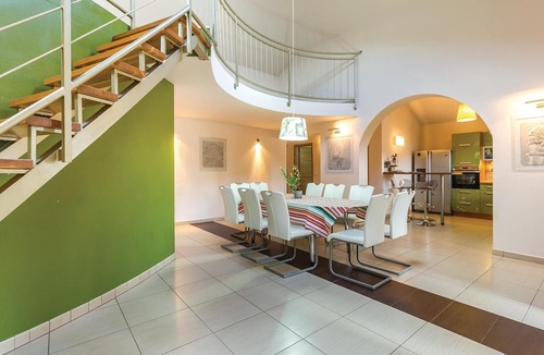 Medulin House | Amazing home in Medulin