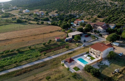 Pakostane House | Amazing home in Pakostane