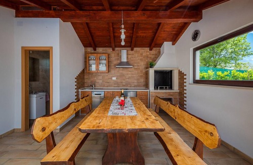 Lindar House | Amazing home in Pazin