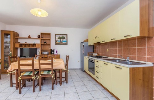 Krk House | Amazing home in Poljica