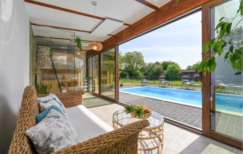 Puscine House | Amazing Home In Puscine With Sauna