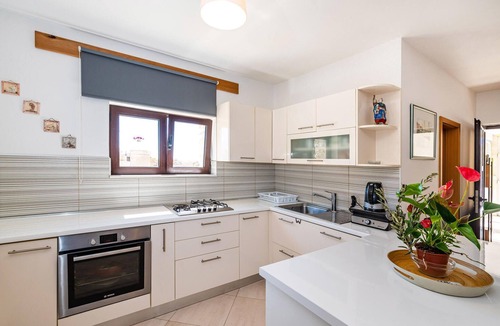 Razanac House | Amazing home in Razanac