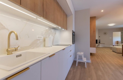 Imotski House | Amazing home in Vinjani Donji