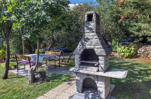 Vinez House | Amazing home in Vinez
