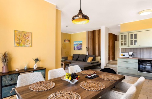 Vrbnik House | Amazing home in Vrbnik with sauna