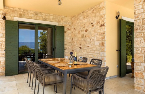 Vrbnik House | Amazing home in Vrbnik with sauna