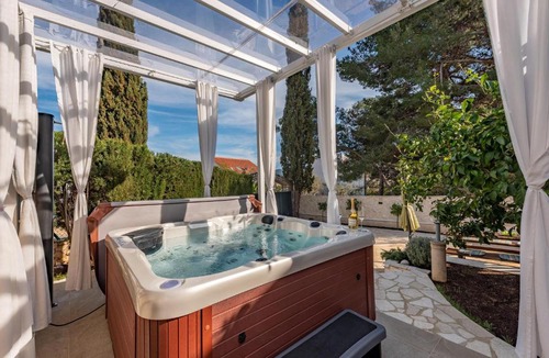Zdrelac House | Amazing Home In Zdrelac