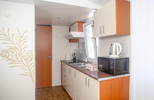 Bristane House | Amazing (sta)caravan in Drnis with WiFi