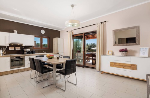 Galizana Villa | Amazing Villa Lorraine with a private pool and big garden for enjoyable gateway
