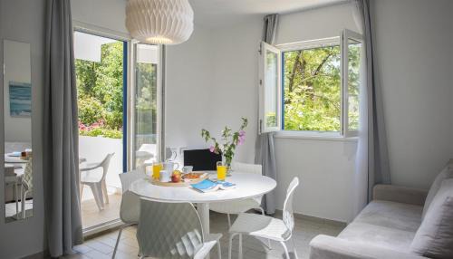 Cove Tri Zala (Zrnovo) Apartment | Aminess Vival Port9 Residence