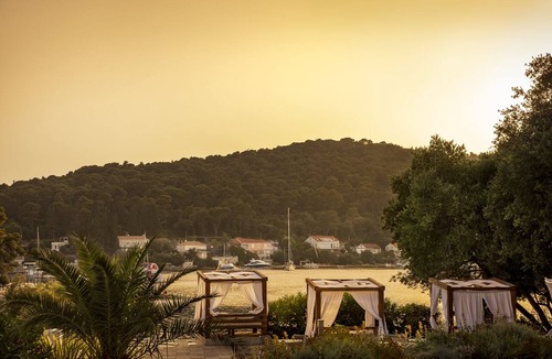 Cove Tri Zala (Zrnovo) Hotel | Aminess Vival Port9 Resort