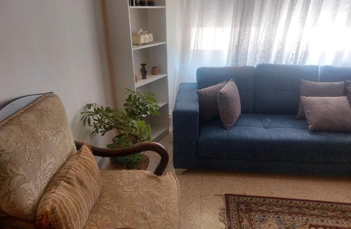Jabal Al-Hussein House | Amman Central