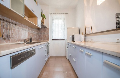 Solin Apartment | Ana's spacious place, accommodating 4+2 in two bedrooms