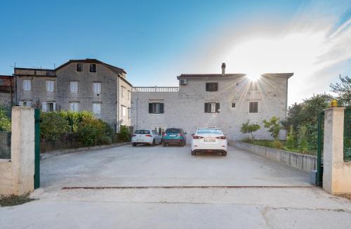 Kastel Stafilic Apartment | AnaTony Apartment