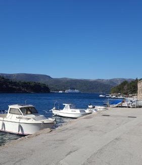 Stari Grad Apartment | Animari Apartments