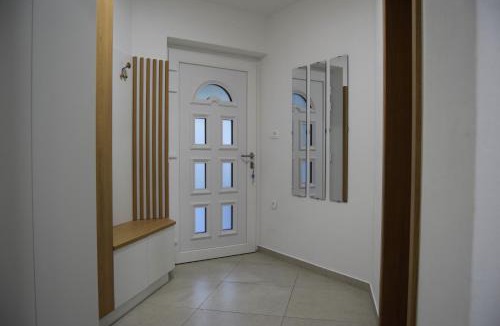 Tolmin Apartment | Apartma Šmarnica