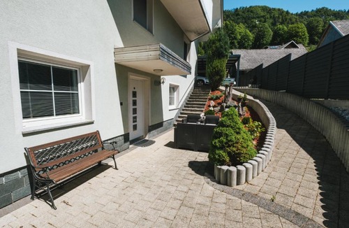 Zirovnica Apartment | Apartma Mici