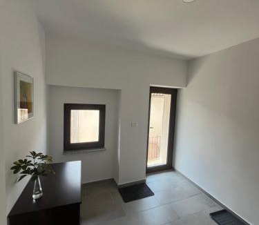Ajdovscina Apartment | Apartma OLJKA
