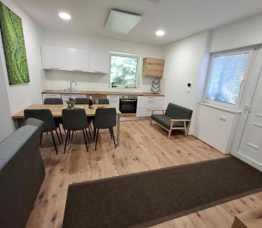 Hocko Pohorje Apartment | apartma Pohorc - Macesen