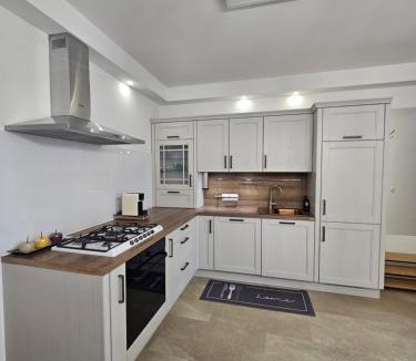 Ajdovscina Apartment | Apartma VINT