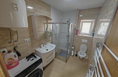 Jesenice Apartment | Apartmaji KUSUR