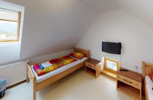 Bohinjska Bistrica Apartment | Apartmaji pri Marodnu