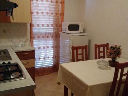 Tar Apartment | Apartman Dino
