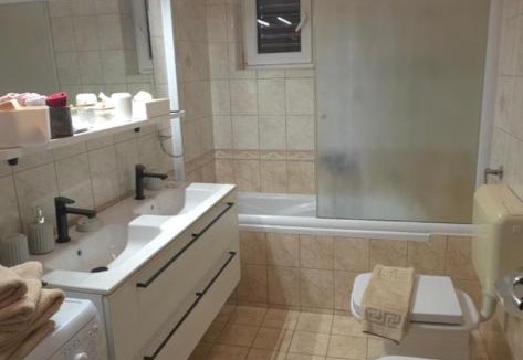 Cove Murtar Apartment | Apartman Helena 2 Prostrani apartman s 2 spavaće sobe,2 kupaonice ,terasa i parking