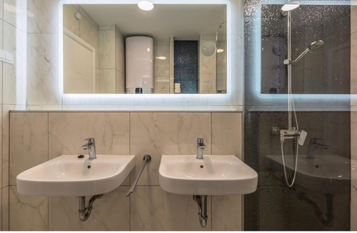 Bili brig Apartment | Apartman Oleander close to the beach