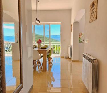Opric Apartment | Apartman Ruza 2