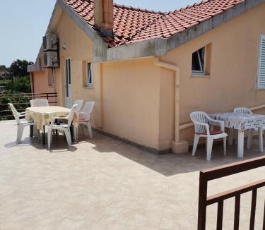 Viganj Apartment | Apartmani Anđelka