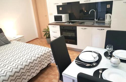 Stanici Apartment | Apartmani Dalibor, Stanići - Omiš