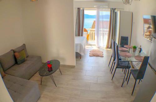 Gradac Apartment | Apartmani Doris