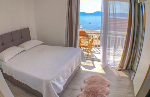 Gradac Apartment | Apartmani Doris