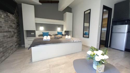 Baska Voda Apartment | Apartmani Omrčen