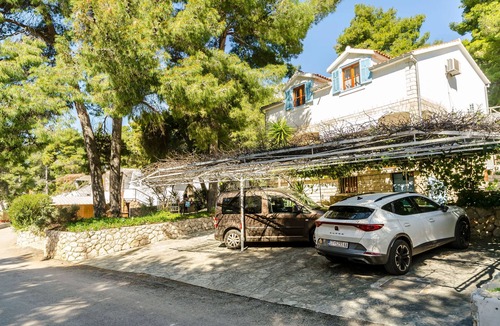 Ivan Dolac Apartment | Apartments Verdun (98971-A3) - Ivan Dolac - island Hvar