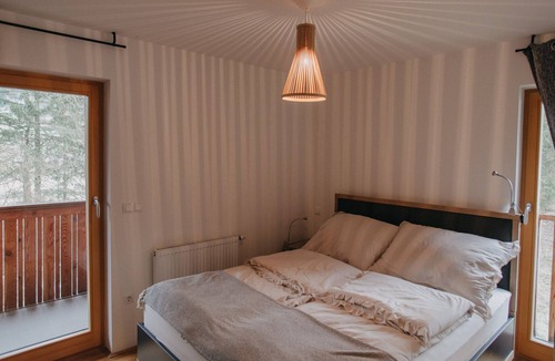 Mojstrana Apartment | Apartment 7 in the embrace of mountains