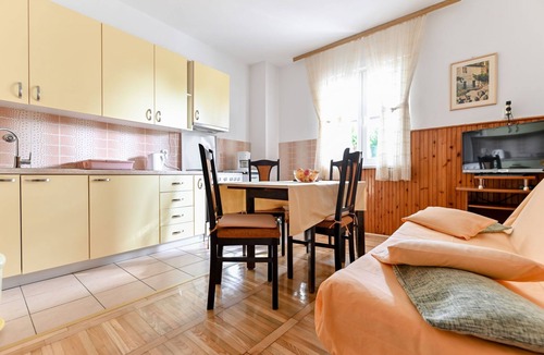 Seline Apartment | Apartment Ana by Interhome