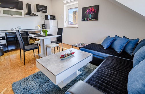 Siska District Apartment | Apartment A1 - One Bedroom Apartment A2