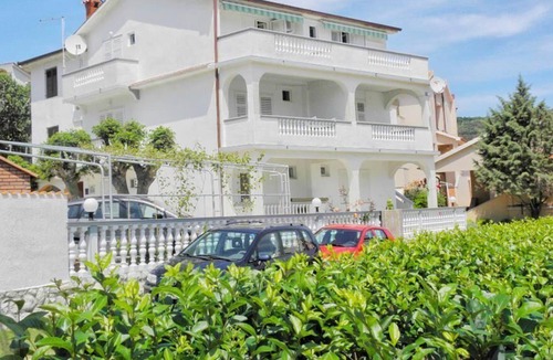 Supetarska Draga Apartment | Apartment Ana Yellow