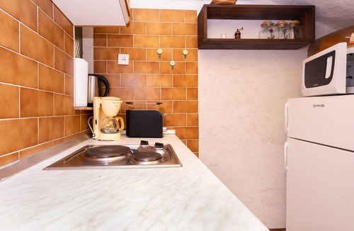 Igrane Apartment | Apartment Bezeruša (102441-A1) - Igrane