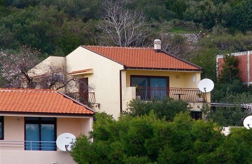 Igrane Apartment | Apartment Bianca - very nice sea view: - Igrane, Riviera Makarska, Croatia