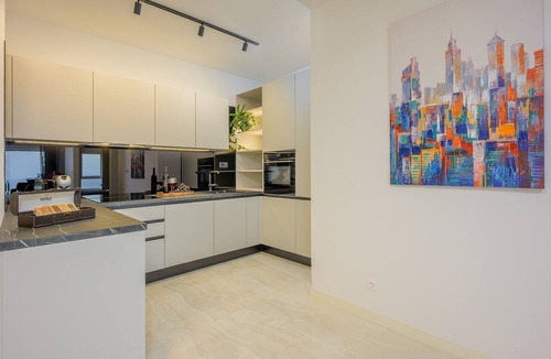 Znjan Apartment | Apartment 'Blue Horizon' with Balcony, Wi-Fi, and Air Conditioning
