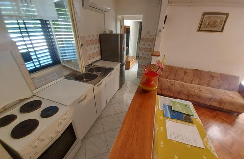 Rasa Apartment | Apartment Boris