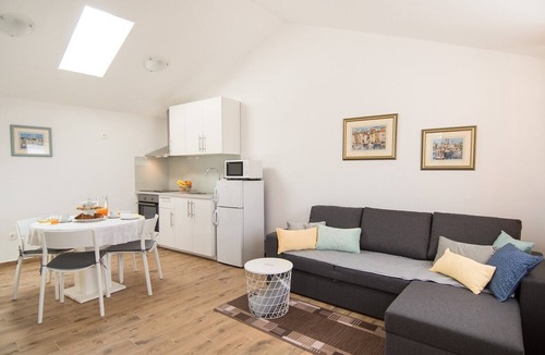 Vabriga Apartment | Apartment Bruneta with sea view