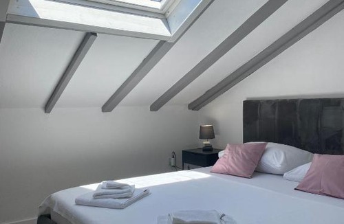 Plisac Apartment | Apartment City Vibe, great location!