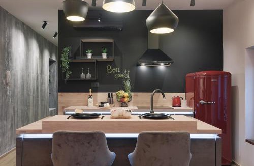 Pula Apartment | Apartment De Ville 2020 with free parking