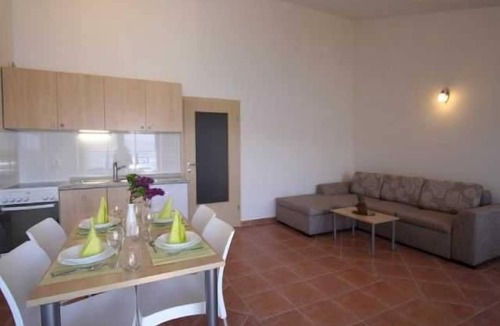 Silo Apartment | Apartment Djakovic Deni 1