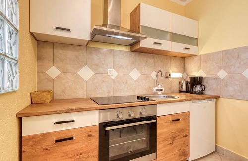 Pobri Apartment | Apartment Duema by Interhome