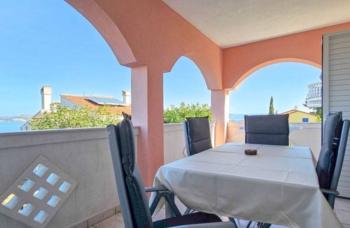 Crveni Vrh Apartment | Apartment für 2 Personen mit Meerblick by Interhome